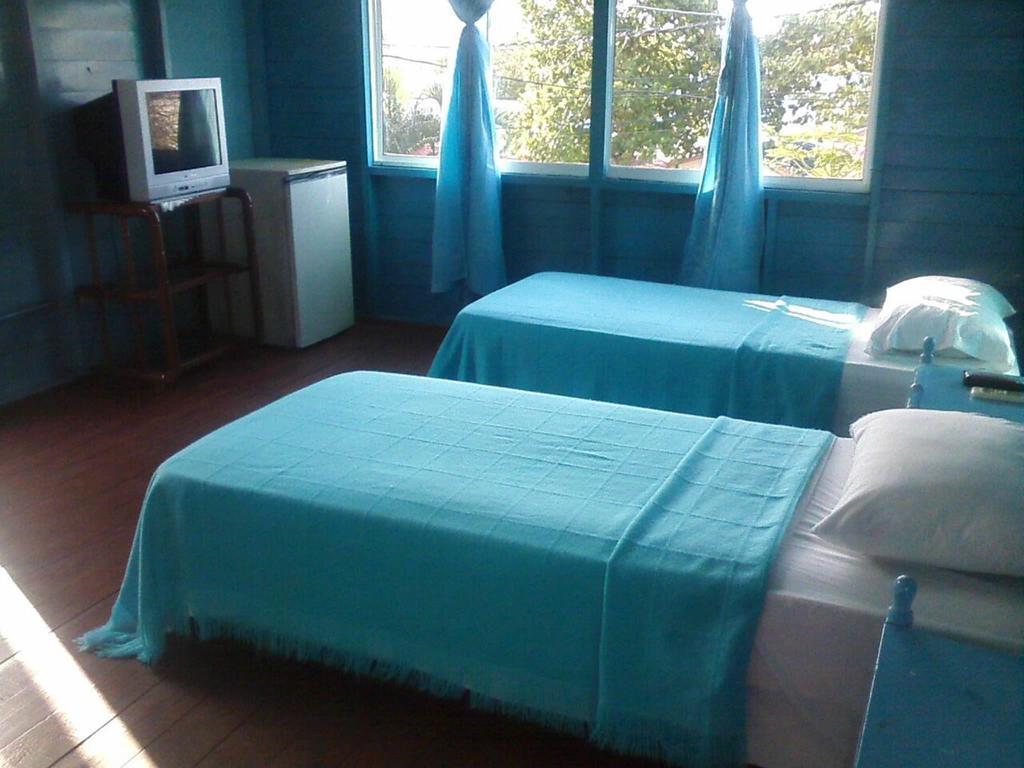 Hotel Flemming Tree Providencia Island 外观 照片