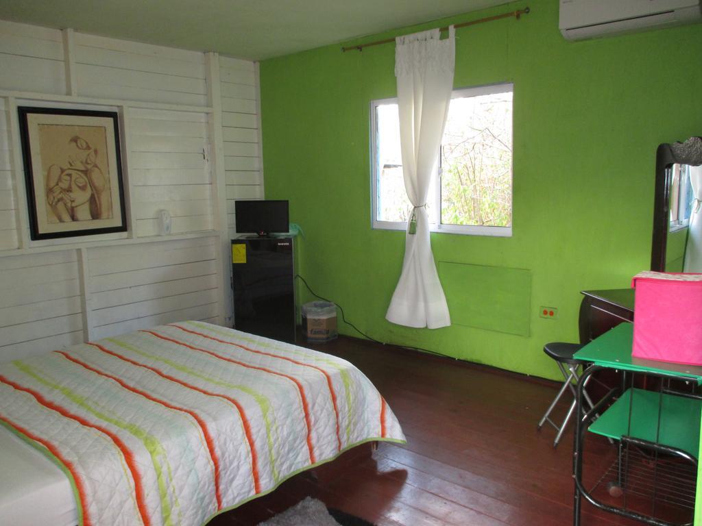 Hotel Flemming Tree Providencia Island 外观 照片