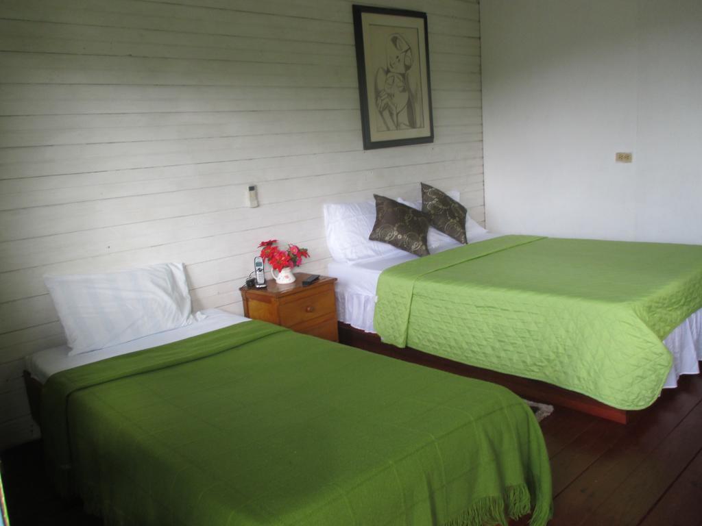 Hotel Flemming Tree Providencia Island 外观 照片