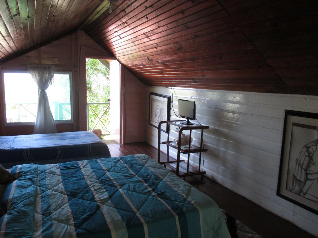 Hotel Flemming Tree Providencia Island 外观 照片