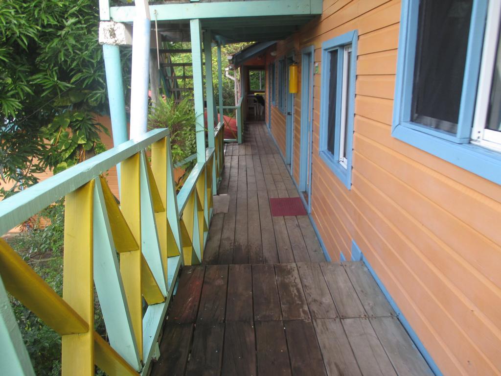 Hotel Flemming Tree Providencia Island 外观 照片